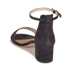 Betty London Innamata 12 Betty London Innamata -Betty London 13269238 500 E