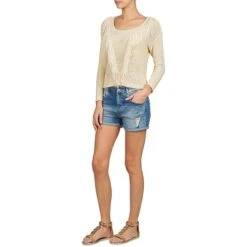 Betty London Caze -Betty London 1346171 500 E