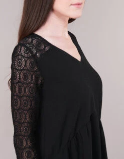 Betty London Luuna -Betty London 15659773 500 F