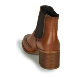 Betty London Larissa -Betty London 15661254 500 E