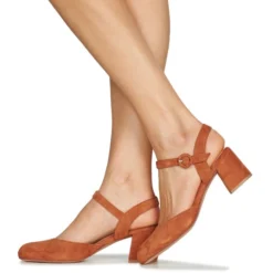 Betty London Maline 15 Betty London Maline -Betty London 16920357 500 H