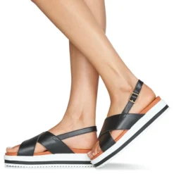 Betty London Mafi -Betty London 16920381 500 H