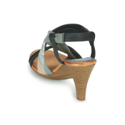 Betty London Pouloi -Betty London 18979234 500 E