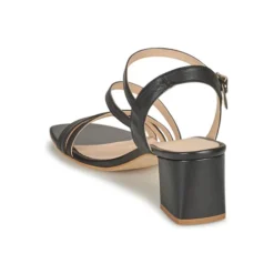 Betty London Ochante -Betty London 19049551 500 E