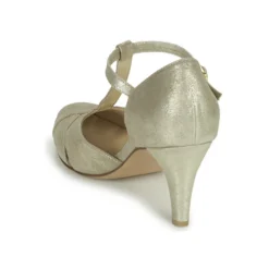 Betty London Masette 12 Betty London Masette -Betty London 19052069 500 E