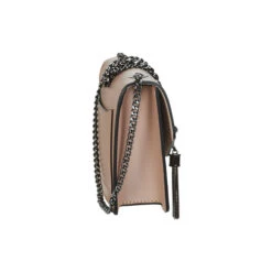 Betty London 8 Betty London -Betty London 19117533 500 C