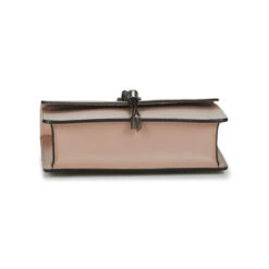 Betty London 9 Betty London -Betty London 19117533 500 D