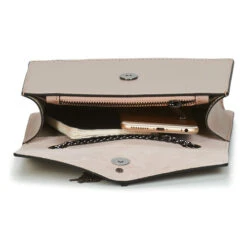 Betty London 10 Betty London -Betty London 19117533 500 G