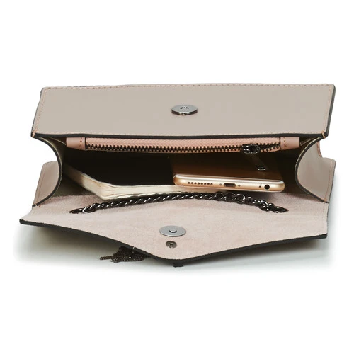 Betty London 5 Betty London - Imagen 5