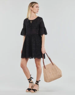 Betty London Vebelle -Betty London 19171690 500 C