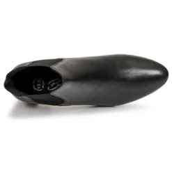 Betty London Pandinou -Betty London 20198638 500 F