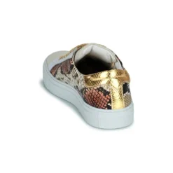 Betty London Pavlina -Betty London 20199412 500 E