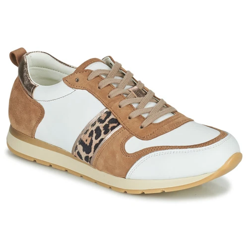 Betty London Permine 1 Betty London Permine