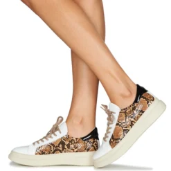 Betty London Parole -Betty London 20338931 500 H