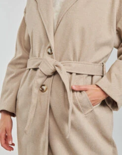 Betty London Pixie 9 Betty London Pixie -Betty London 21040500 500 E