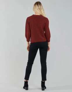 Betty London Poxone -Betty London 21040502 500 D