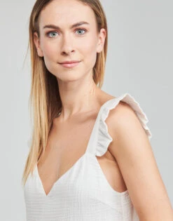 Betty London Ecri -Betty London 21201445 500 E