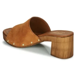 Betty London Lifou 11 Betty London Lifou -Betty London 21645081 500 D