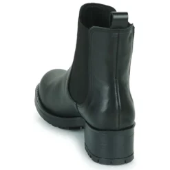 Betty London Pattyne -Betty London 22950956 500 E