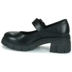 Betty London Passilla -Betty London 23132823 500 D