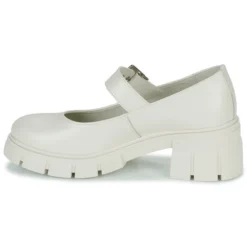 Betty London Passilla -Betty London 23132824 500 D