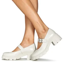 Betty London Passilla -Betty London 23132824 500 H