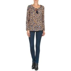 Betty London Dido -Betty London 2351828 500 C