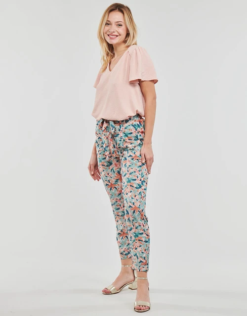 Betty London Bloome 2 Betty London Bloome - Imagen 2