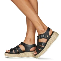 Betty London Camelia -Betty London 24278533 500 H