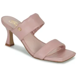 Betty London Teodora