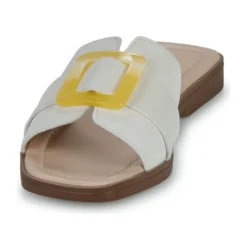 Betty London Capucine -Betty London 24278569 500 C