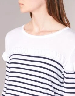 Betty London Homi -Betty London 5890642 500 F