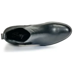 Betty London Hasni -Betty London 6015031 500 F