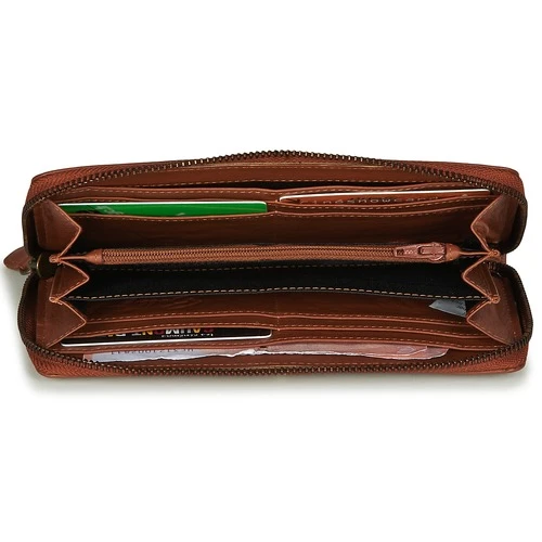 Betty London Jaltore 3 Betty London Jaltore - Imagen 3