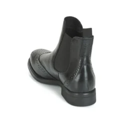 Betty London Josta -Betty London 8159548 500 E